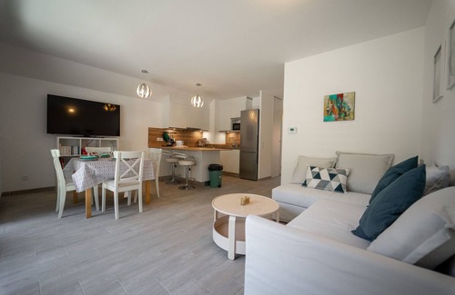 Duingt Condo | Au bonheur du lac, charmant appartement pour 4 personnes