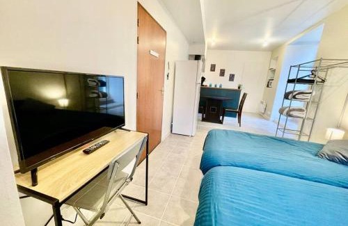 Provins Apartment | * Au centre de la ville haute D * ZEN LOC 5