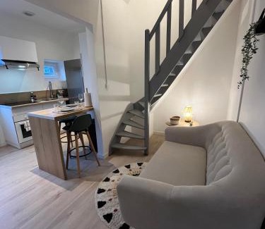 Douai Apartment | Au fil de l'eau, Gare, Wifi, TV, Parking