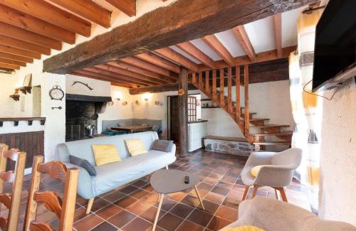 Gere-Belesten House | Au Milan D'ore - Pyrénées