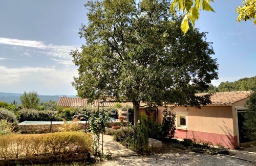 Gargas House | Au Milieu des Vignobles, Près de Plusieurs Sites Classés et Chemins de Randonnée