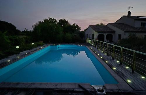 Hautefage-la-Tour Bed & Breakfast | Au petit bonheur