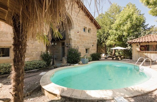 Lacapelle-Marival House | "Au Petit Grammont" Gîte de Charme Lison, Piscine et Jacuzzi au Cœur du Lot!
