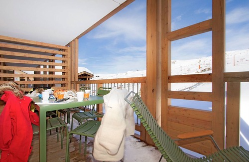 Bergers Condo | Au pied des pistes ! Vue imprenable + piscine