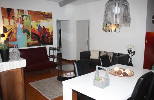 Pezenas Apartment | Au repère d'Argante