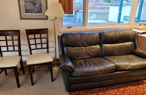 Algoma District Hotel | Auberge Eldo Inn