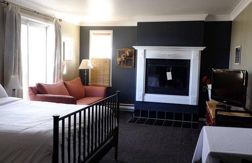 Beaupre Hotel | Auberge La Camarine
