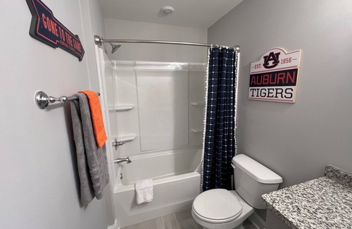 Auburn House | Aubie's Clubhouse