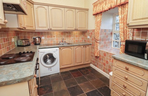 Akeld House | AUBRETIA TRAIL, family friendly in Wooler