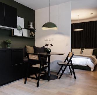 Brigittenau Apartment | Augarten City Loft with terrace