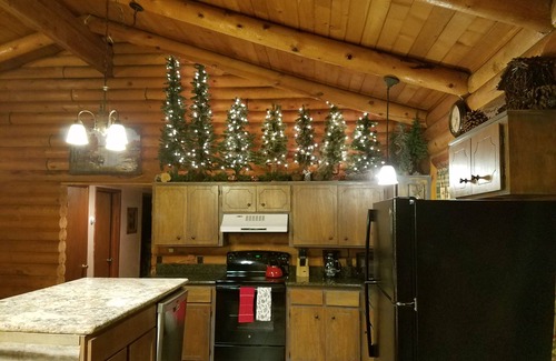 Pinetop Cabin | August dates have opened up. Escape late summer heat in the White Mountains!