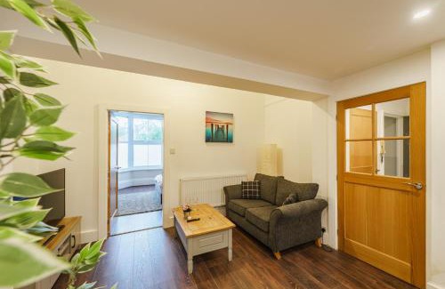 Moseley Apartment | Augusta lodge Moseley