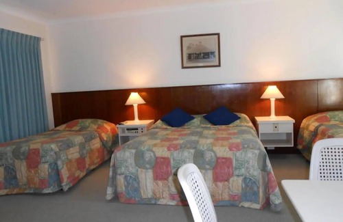 Augusta Hotel | Augusta Molloy Motel - Unit 5