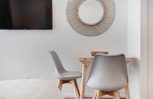 Parnell Apartment | Augustus Hideaway Studio Apt with Air-Con