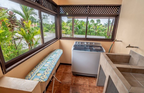 La Fortuna Hotel | Aunty Arenal Lodge