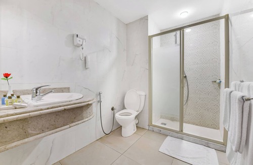 Al Haram Hotel | Aura Inn Tiba Pyramids Hotel