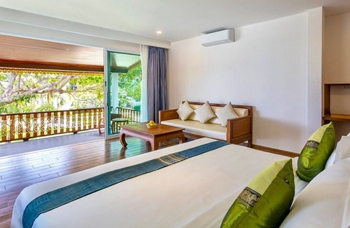 Maret Hotel | Aura Samui Best Beach Hotel