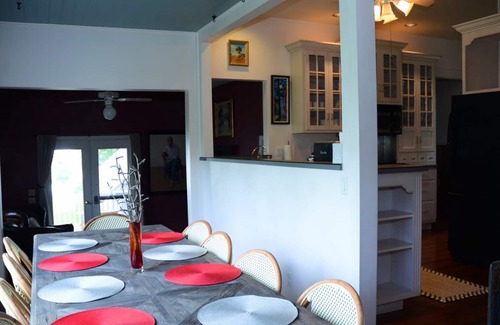 Town of Ledyard Cottage | Aurora Escape: "Spectacular Design Awaits You!"