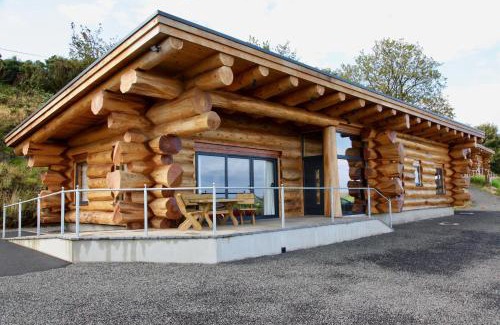 Bushmills Cabin | Aurora