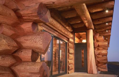 Bushmills Cabin | Aurora