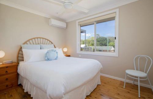 Caves Beach House | Aurora Grove - A Familly Retreat at Caves Beach