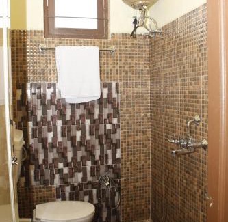 Shillong Hotel | AURORA GUEST HOUSE