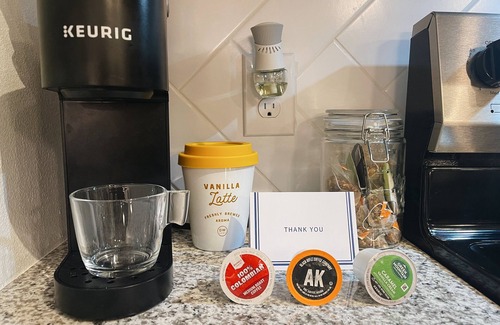 Summerville Apartment | Aurora Resort- WiFi + Free bottle of Wine