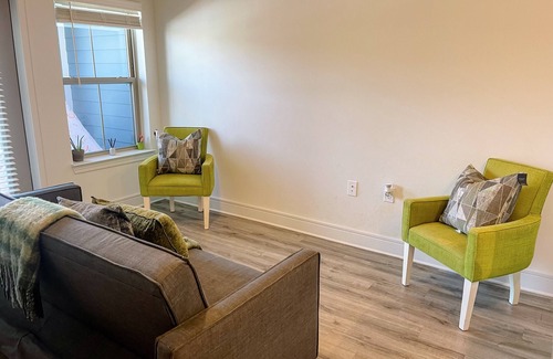 Summerville Apartment | Aurora Resort- WiFi + Free bottle of Wine