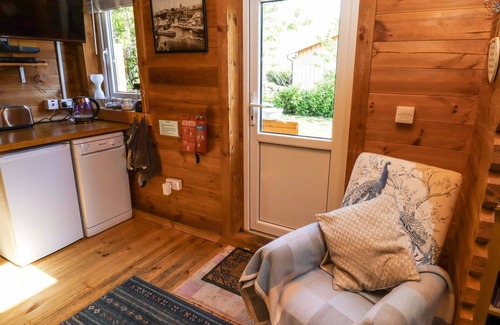 Cresswell Cottage | Aurora Skies