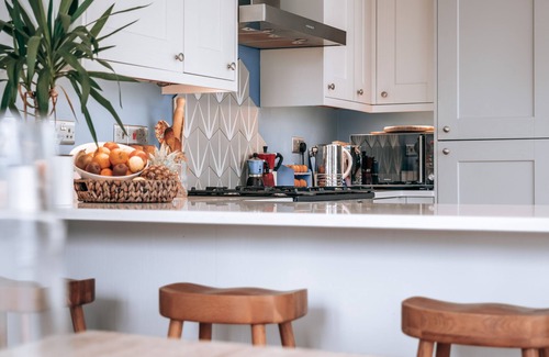 Southbourne Apartment | Aurora- Three bedroom home in Southbourne with garden and parking