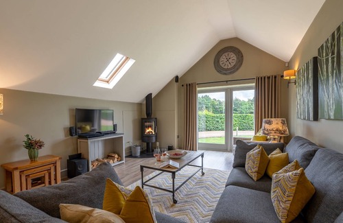 Richmond Cottage | Austin - a cottage that sleeps 4 guests in 2 bedrooms