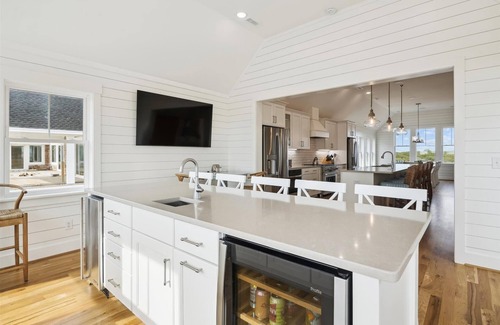 Pine Island House | Austin - New Construction Oceanfront 11BR with Elevator, Fire Pit, Pool, Fitness Room and More!