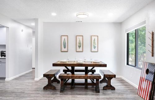 Buckingham Ridge House | Austin Retreat Bbq Yard Office Wifi Games Pets