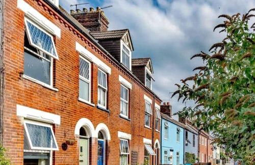 Hopton House | Austin Terrace