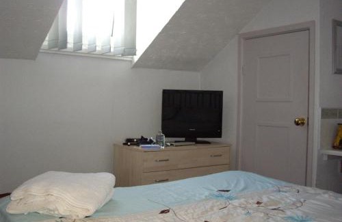 Riverside House | Austins Guest House