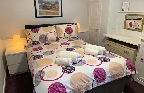 Riverside House | Austins Guest House