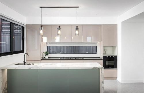 Austral House | Austral Luxury 5Br Classic Model House