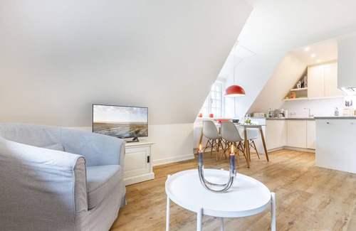 Keitum Apartment | Auszeit im Takerhof - Ferienwohnung in Wunderschöner Südlage in Keitum