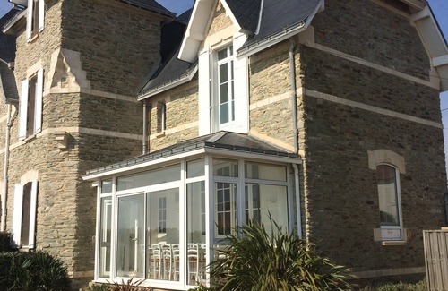 Saint-Gilles-Croix-de-Vie Villa | AUTHENTIC BALNEAIRE VILLA FACING THE SEA AND BOISVINET BEACH - EXCEPTIONAL VIEW