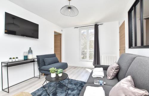 19th Arrondissement Apartment | Authentic apartment - 1BR-4P - La Villette