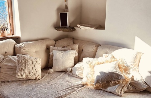 Montferrer Villa | Authentic Catalan farmhouse ideal for 10 to 12 people - private swimming pool