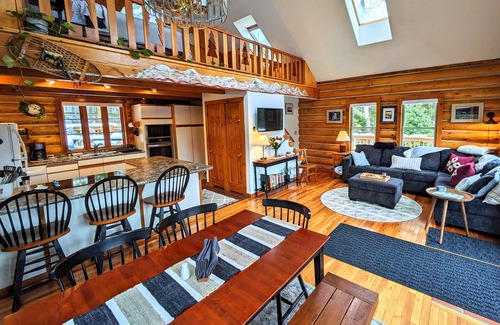 Warren Ski Chalet | Authentic Log Home in Warren. Ski town. Mountain biking. Short walk to lake.
