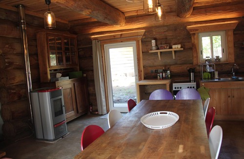 Carcans Plage Ski Chalet | Authentic log in the heart of the pine forest for 10 people