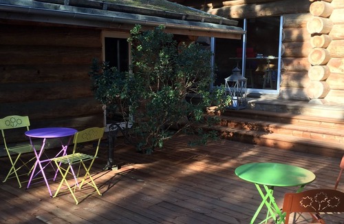 Carcans Plage Ski Chalet | Authentic log in the heart of the pine forest for 10 people