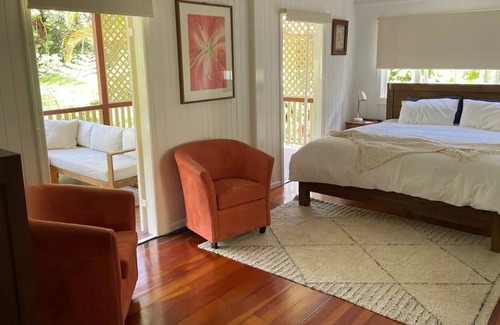 Bardon House | Authentic Queenslander in the heart of Brisbane