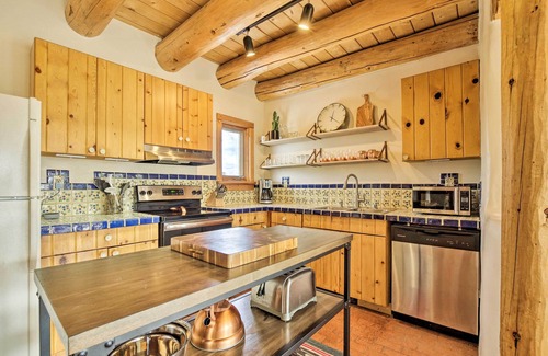 Eldorado at Santa Fe House | Authentic Santa Fe Adobe Home w/Desert Views
