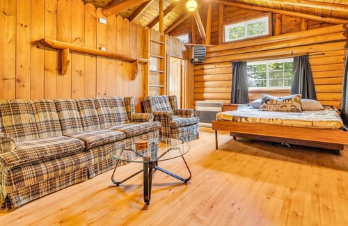 Sunday River Area Cabin | Authentic ski cabin