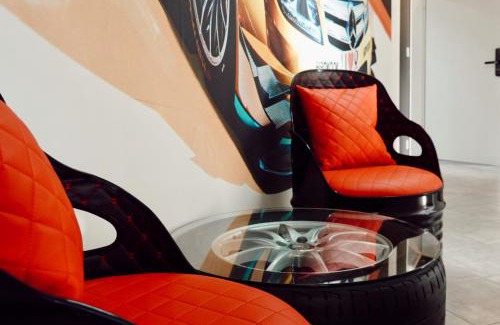 Falkensee Apartment | Autohof by Andrew - Apartments