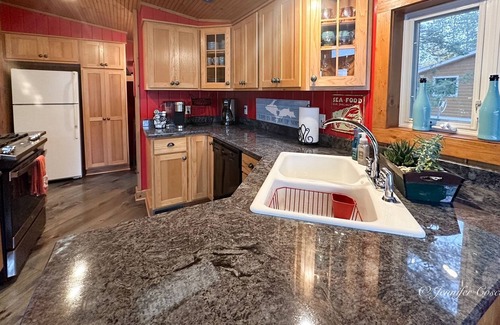 Gwinn Cottage | Autumn at The Cedar Cottage!