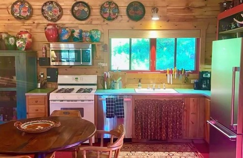 Gallatin Gateway Cabin | Autumn Discount on Montana Riverside Cabin